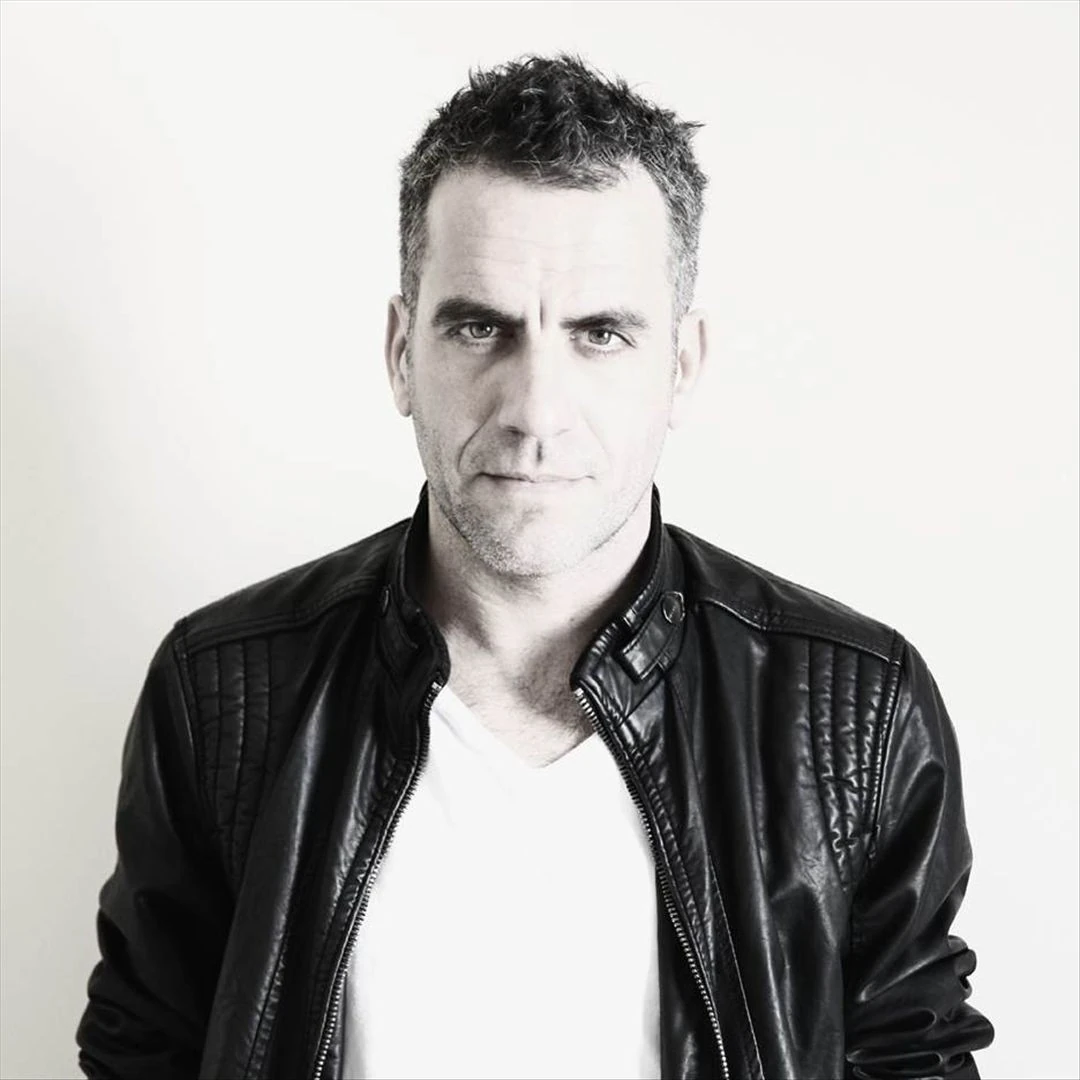 дэвид хаус. David tort. David tort. David tort - dad (extended mix). David tort.