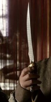 Der Dolch aus Valyrischem Stahl, mit dem der Anschlag auf Bran verübt wurde (HBO-Serie)