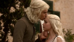 Viserys Daenerys Targaryen HBO