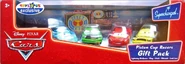 Lanzamiento 2007 con Strip Weathers, Chick Hicks, Rayo McQueen, y Nitroade