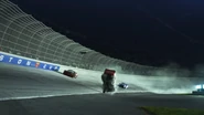 Tim Treadless se impacta al ver que McQueen choca.