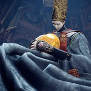 Rennala cradles her amber egg