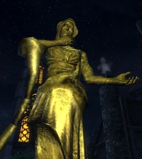 Статуя матери ночи