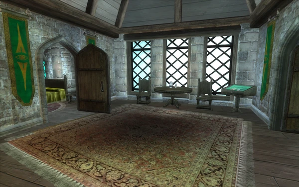 Холл третьего этажа, справа — витрина с ингредиентами