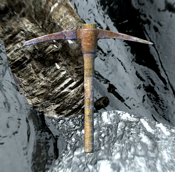 TESV Notched Pickaxe Crop