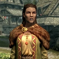 Vittoria Vici paseando por las calles de Soledad.