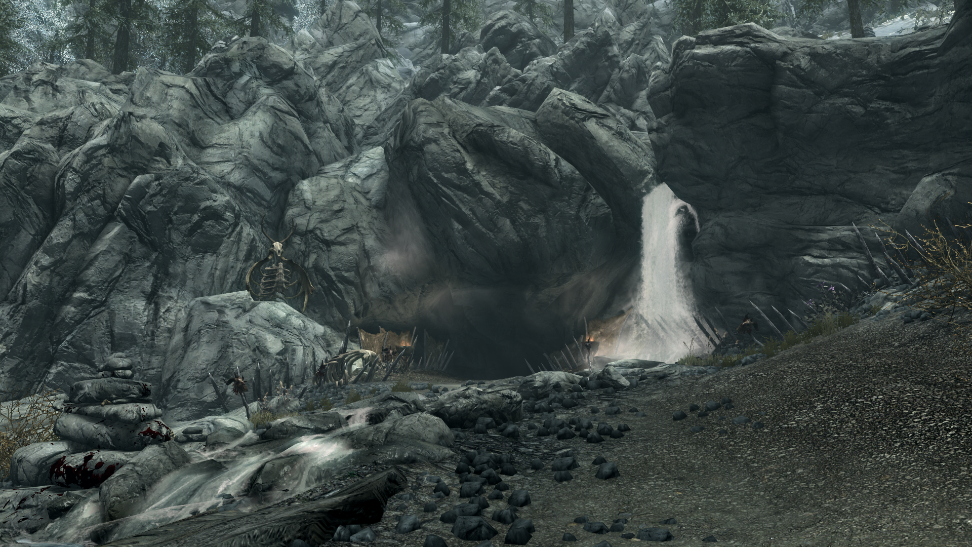Ravenscar Hollow) - пещера в игре The Elder Scrolls V: Skyrim. 