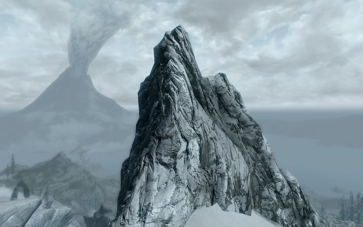 утес морозной луны скайрим на карте. морозный утес enderal. утёс морозной луны в скайриме. морозный утес. нихилумбра бездна.