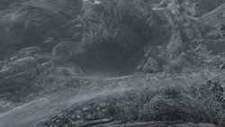 Steepfall Burrow Entrance.png