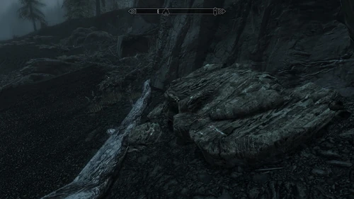 Westlich der Rabennarbenhöhle