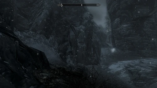 Am südöstlichen Aufgang zum Ödsturzhügelgrab