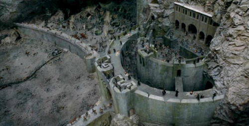 efecto Buzo loto Abismo de Helm | Tolkienpedia | Fandom