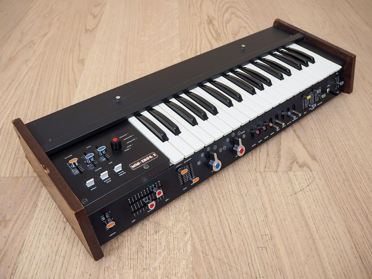 Small korg synthesizer discount