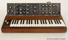 Minimoog-c
