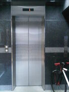 Hitachi Elevator 4