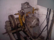 Elevator Motor Unit.jpg (154 KB) A gearless traction machine.