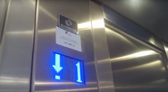 LiSA blue LED floor display used in a Kleemann lift.