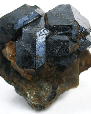 Uranium Ore Is It Dangerous : Uranium Ore Great Things To Buy : Because uranium was less radioactive than its daughter products, it was not valued commercially.