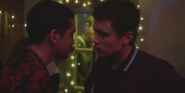 Omar and Ander at Samuel's party S01E03