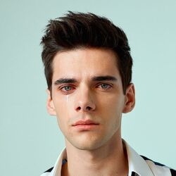 Season 2 Elite Wiki Fandom