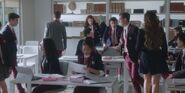 Las Encinas classroom S01E01