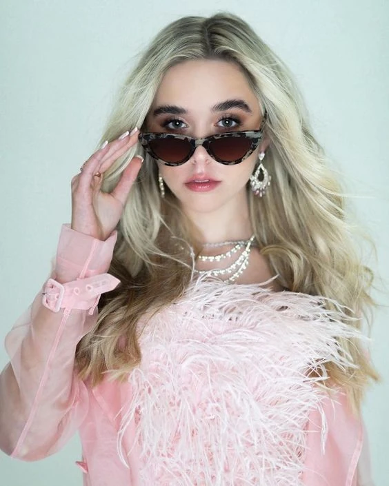 Jenna Davis | Elliana Walmsley Wiki | Fandom