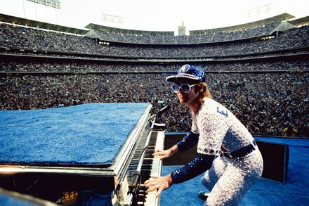 Elton John 1975 dodger stadium