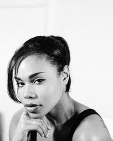 Roxy Sternberg Film roles meeting place as olu its a lot … roxy sternberg