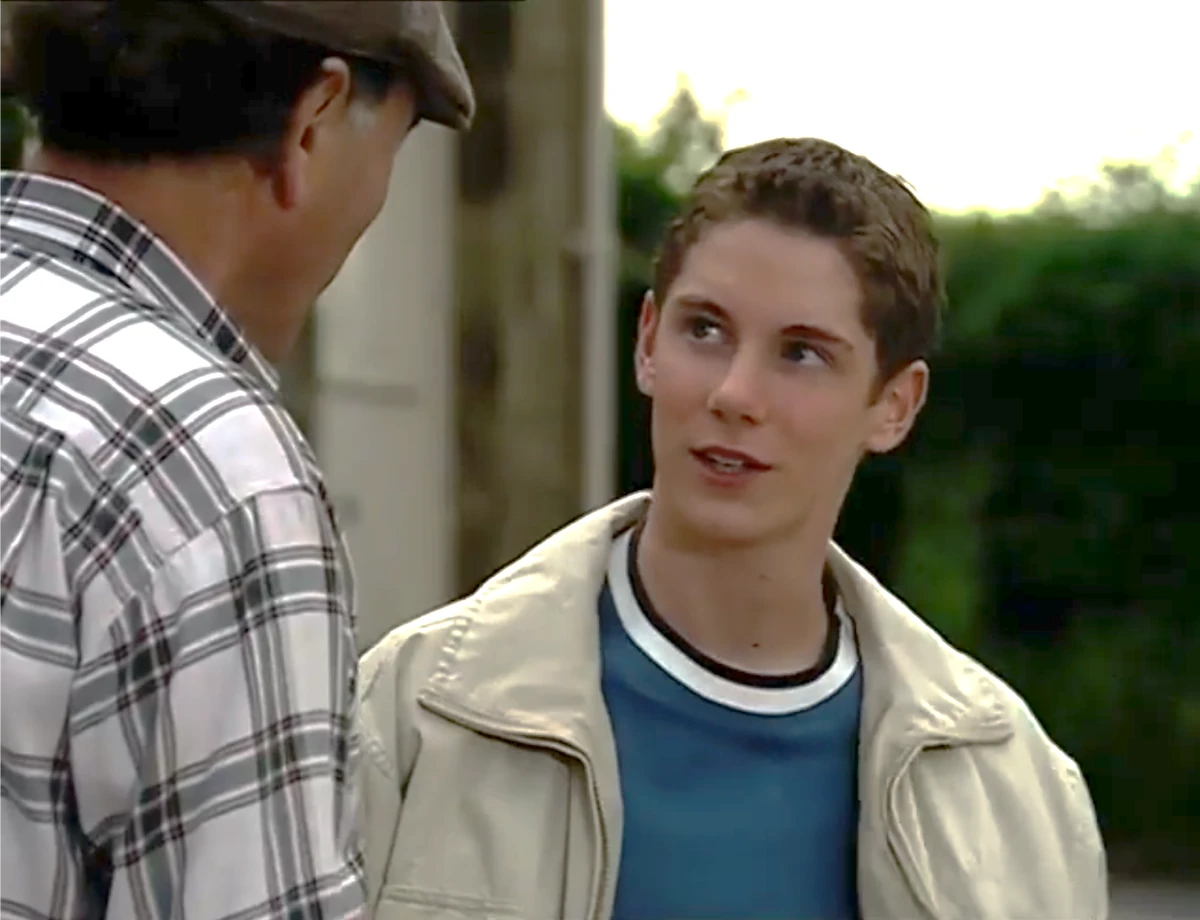 Episode 2976 (7th August 2001) Emmerdale Wiki Fandom