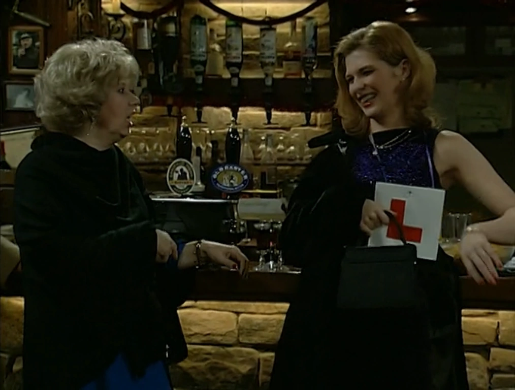 Episode 2814 (25th December 2000) Emmerdale Wiki Fandom