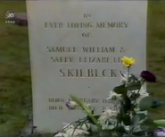 Sam and Sally Skilbeck twins grave.