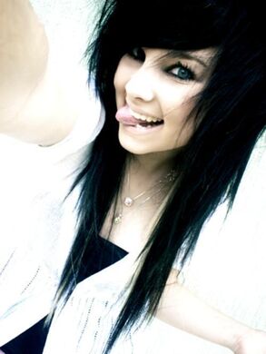 long black emo hairstyles for girls