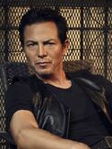 Jahil Rivera (Benjamin Bratt)