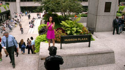 Laura sings at Hudson Plaza