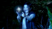 Paopao asking the  to help Amihan.