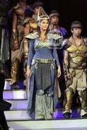 Iza donned her Amihan costume when GMA paying a tribute to the heroes of their primetime seryes.