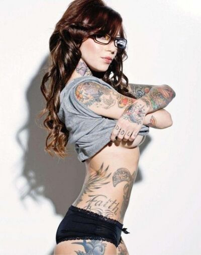 Ilovetattoogirls-180-765db1f4-sz500x634-animate