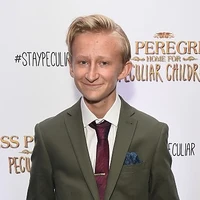Hayden Keeler Stone Wiki Les Enfants Particuliers Fandom Die insel der besonderen kinder (miss peregrine's home for peculiar children) als horace somnusson. hayden keeler stone wiki les enfants