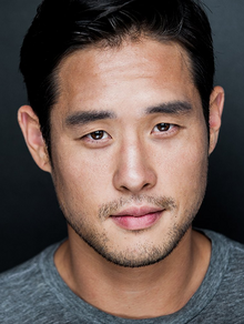 Raymond Lee