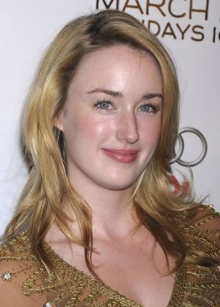 Ashley Johnson English Voice Over Wikia Fandom