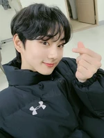 Jungwontwitterupdate2011204.jpg (212 KB) Twitter November 20, 2020