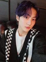 Jungwon-Twitter-Update-220326-3.jpg (454 KB) Twitter March 26, 2022