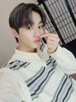 Jungwon-Twitter-Update-220313-2.jpg (411 KB) Twitter March 13, 2022