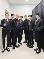 ENHYPEN December 11, 2021 (1).jpeg (373 KB) Twitter December 11, 2021