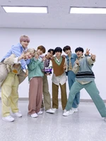 Enhypen twitter update 210504 3.jpg (450 KB) Twitter May 4, 2021