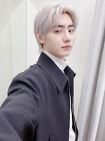 Weverse April 18, 2022