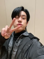 Weverse April 15, 2021