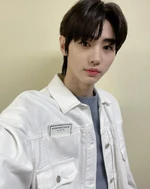 Weverse April 3, 2021