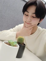 Jungwon-twitter-update-210727-2 1.jpg (367 KB) Twitter July 27, 2021