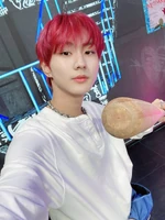 Jungwon Weverse 220722 (1).jpeg (387 KB) Weverse July 22, 2022